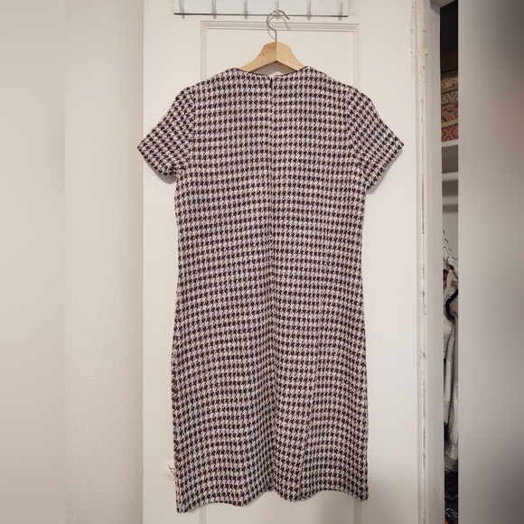 Ann Taylor Short-Sleeve Houndstooth Shift Dress - Picture 2 of 4